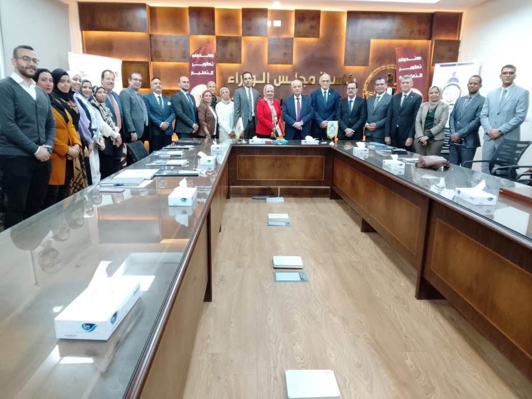 تعاون بين صندوق تطوير التعليم وجامعة الريادة