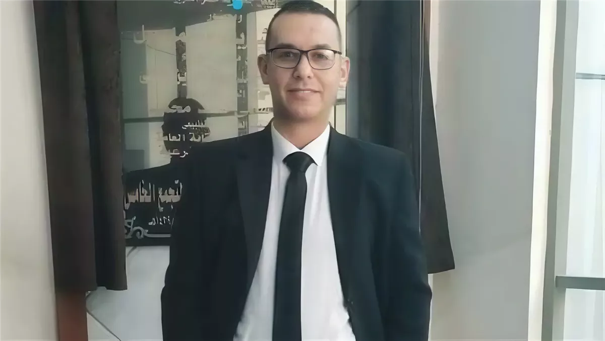 أحمد عزت يطالب بحل أزمة خريجي 2023 من العلاج الطبيعي