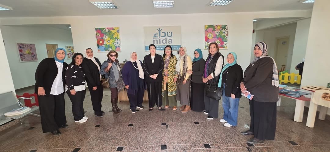 رئيسة المجلس القومي للطفولة والأمومة تزور جمعية نداء