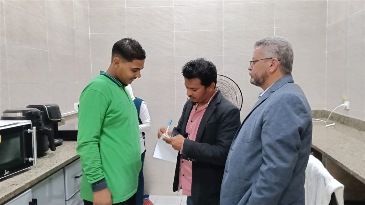 حملات تفتيش مكثفة لضبط سوق العمل وتطبيق قانون العمل الجديد