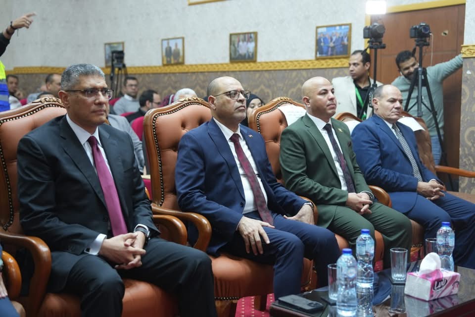 ندوة تعريفية حول قانون العمل الجديد بمجمع «عمال مصر»