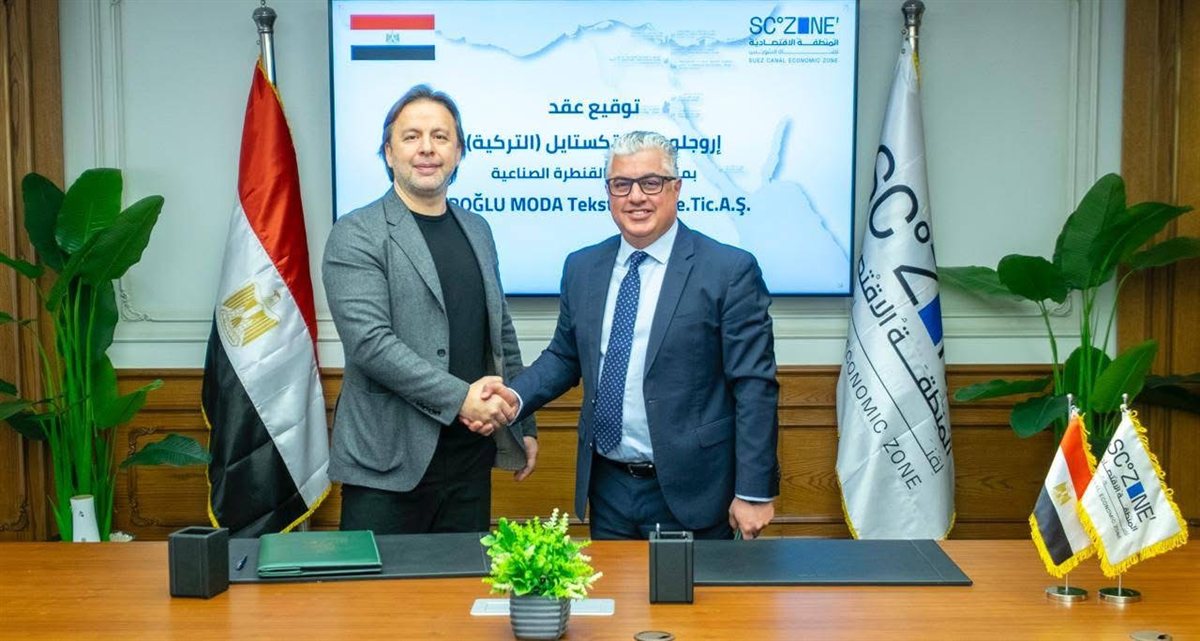 عقد مشروع جديد مع شركة “أوروجلو مودا تكستايل”