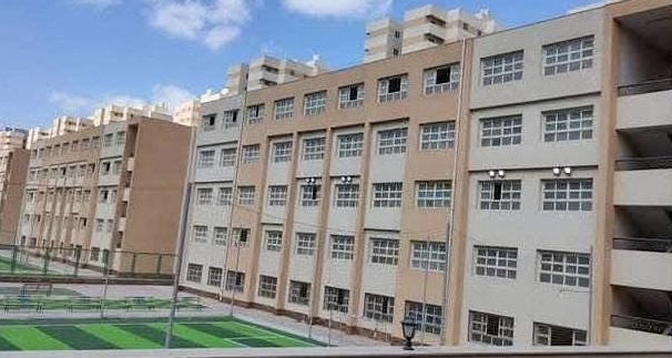 محافظ الإسكندرية يؤكد جاهزية المدارس لامتحانات صفوف النقل