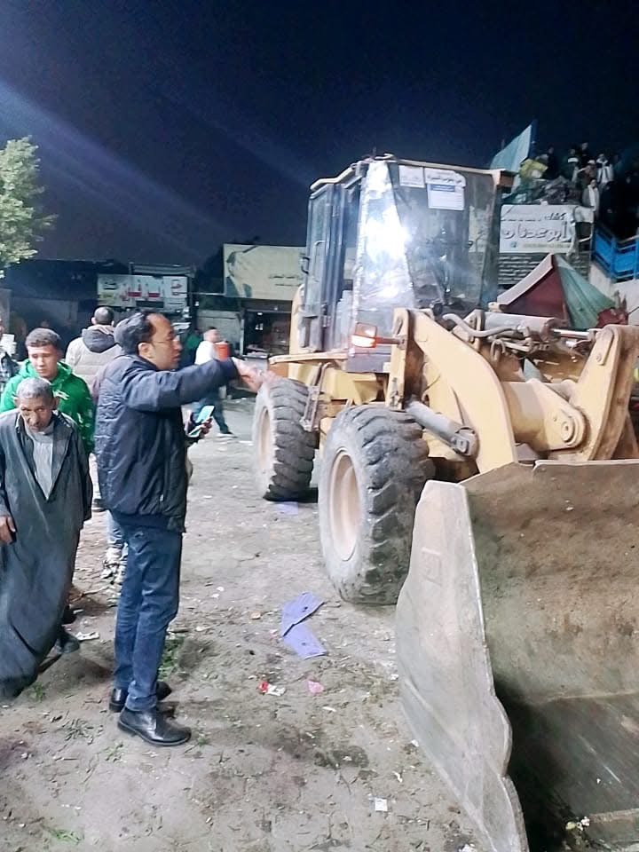 الجيزة تكثف حملات النظافة وإزالة الإشغالات