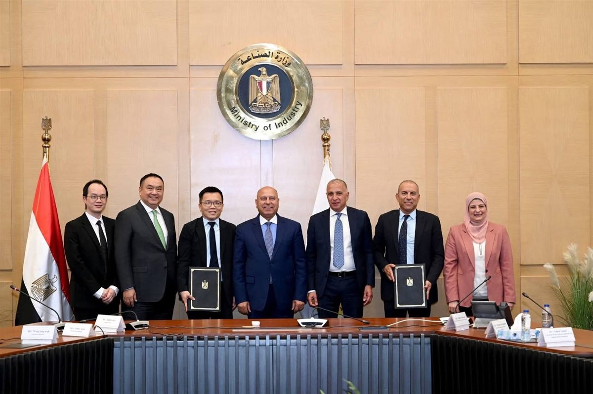 استثمار عالمي جديد يعيد رسم خريطة صناعة الغزل والنسيج في مصر