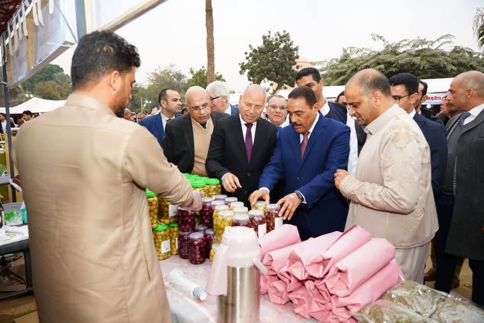 منتجات سيوة والتمور بمعرض بالقاهرة