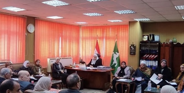 لبنى عبد العزيز تترأس اجتماع لجنة اليونسكو بالشرقية