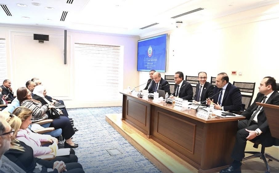 وزارة الصحة تشرح خطتها أمام لجنة الشؤون الصحية بالبرلمان