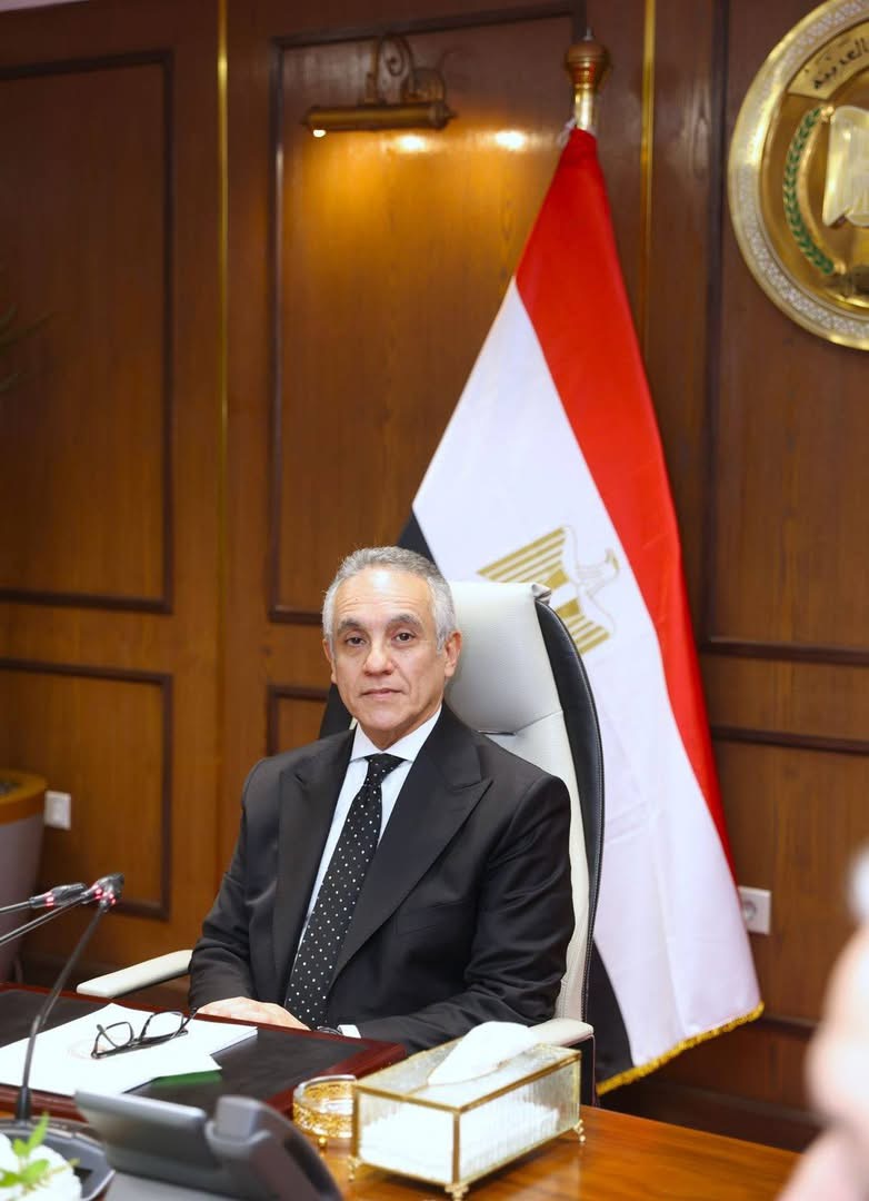 المستشار محمود الشريف وزير العدل