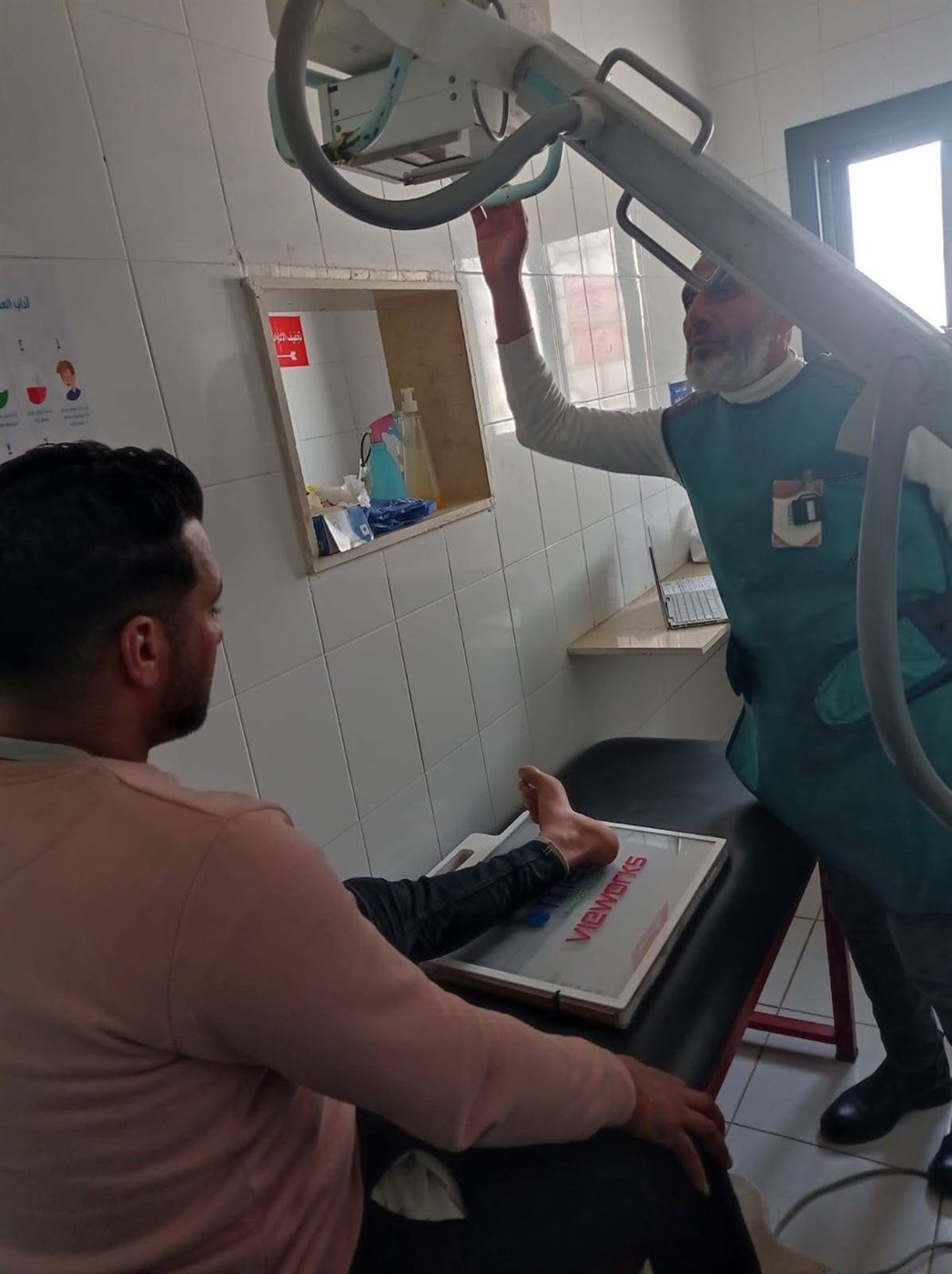 خدمات طبية لـ1428 مواطنًا بقرية الأربعين بفارسكور