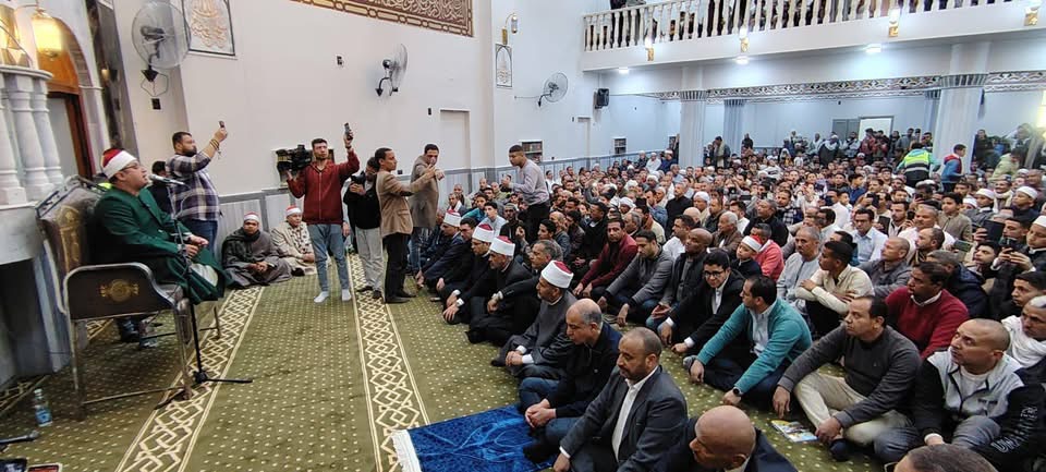 محافظ المنيا يفتتح مسجد أبو شحاتة بمركز مطاي