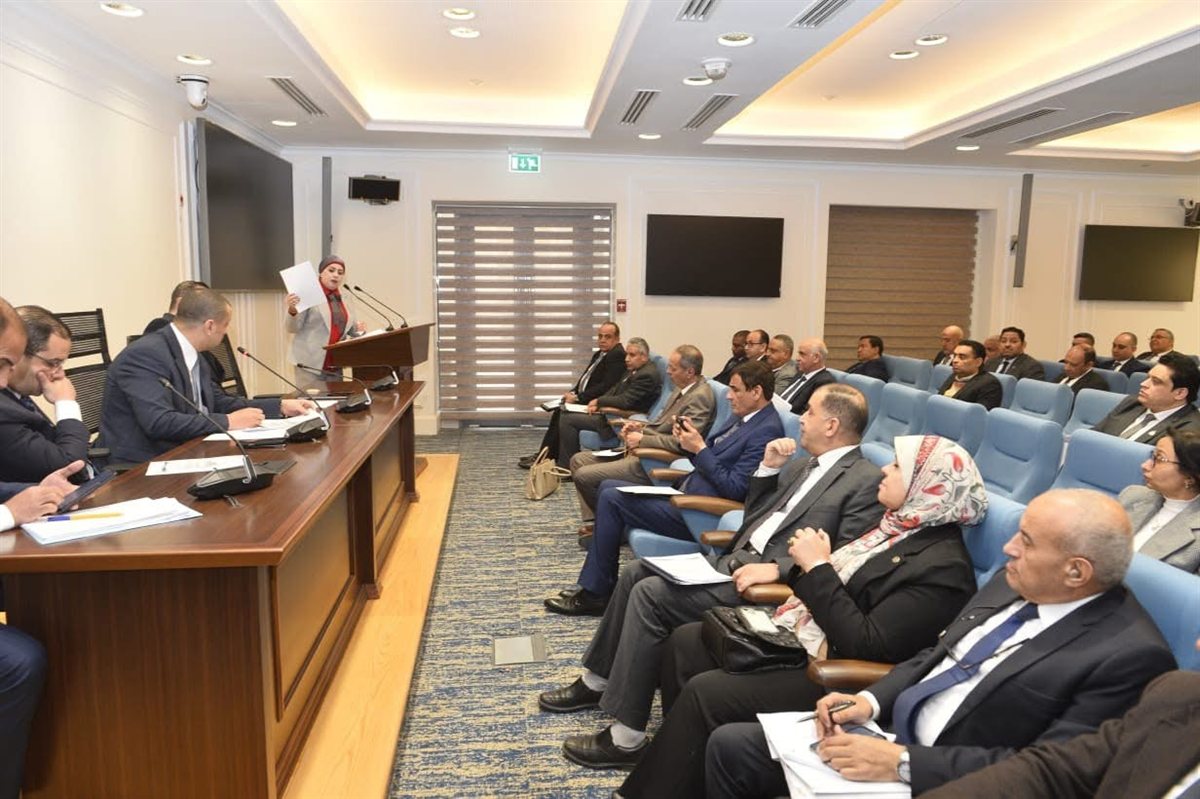 النواب يبحثون أزمات التدريب الصناعي وتوصيل المرافق
