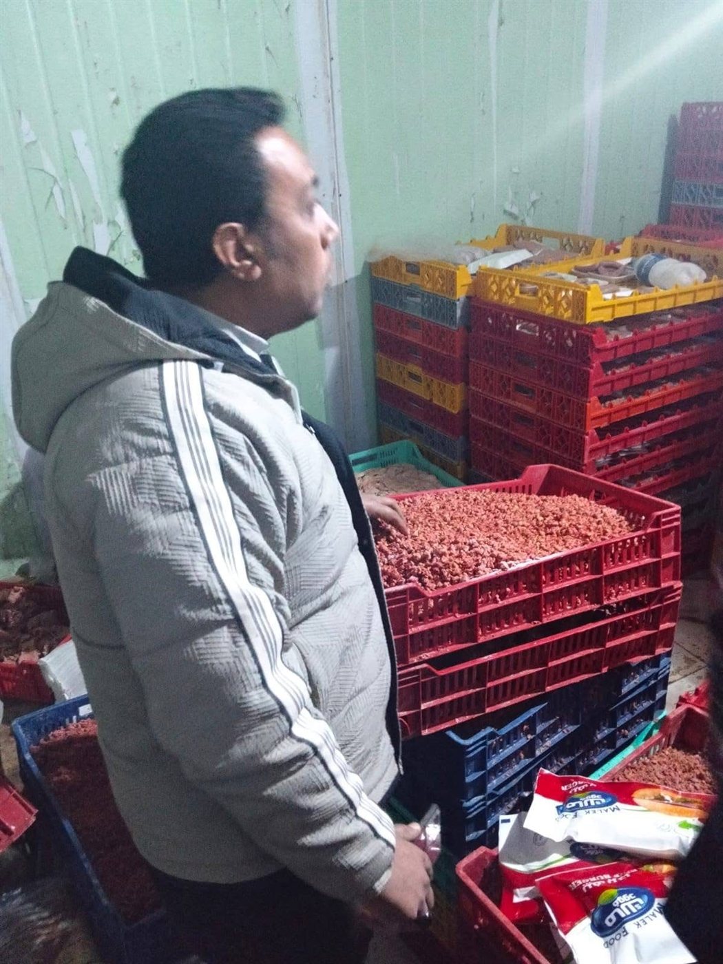 ضبط 1.7 طن لحوم ومنتجات غير صالحة للاستهلاك في بلقاس