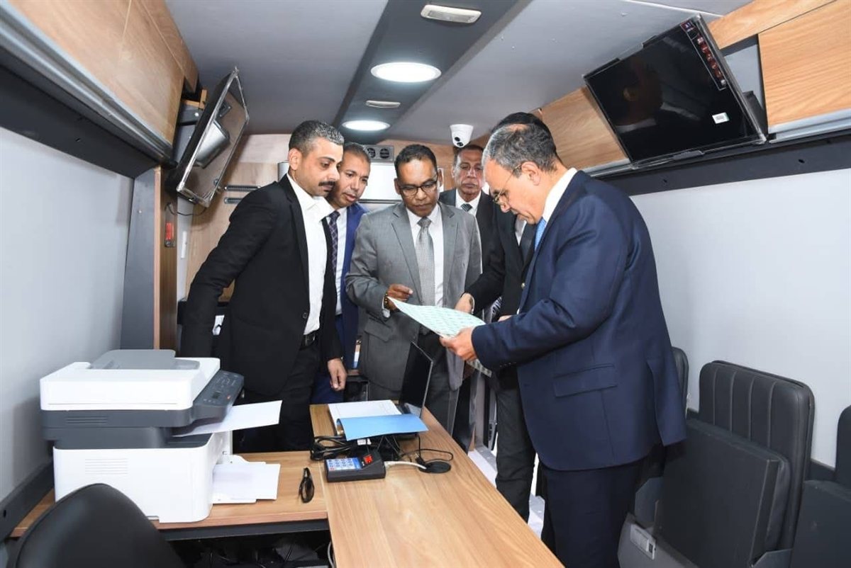 مكتب التصديقات المتنقل بالعاصمة الجديدة