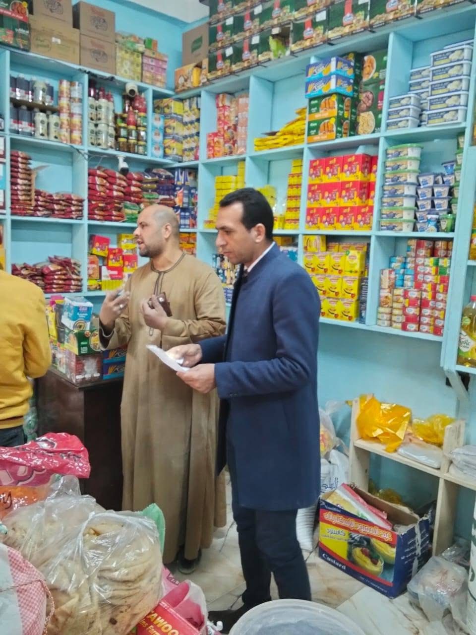 حملة رقابية مفاجئة على عدد من الأسواق التجارية بمحافظة المنيا