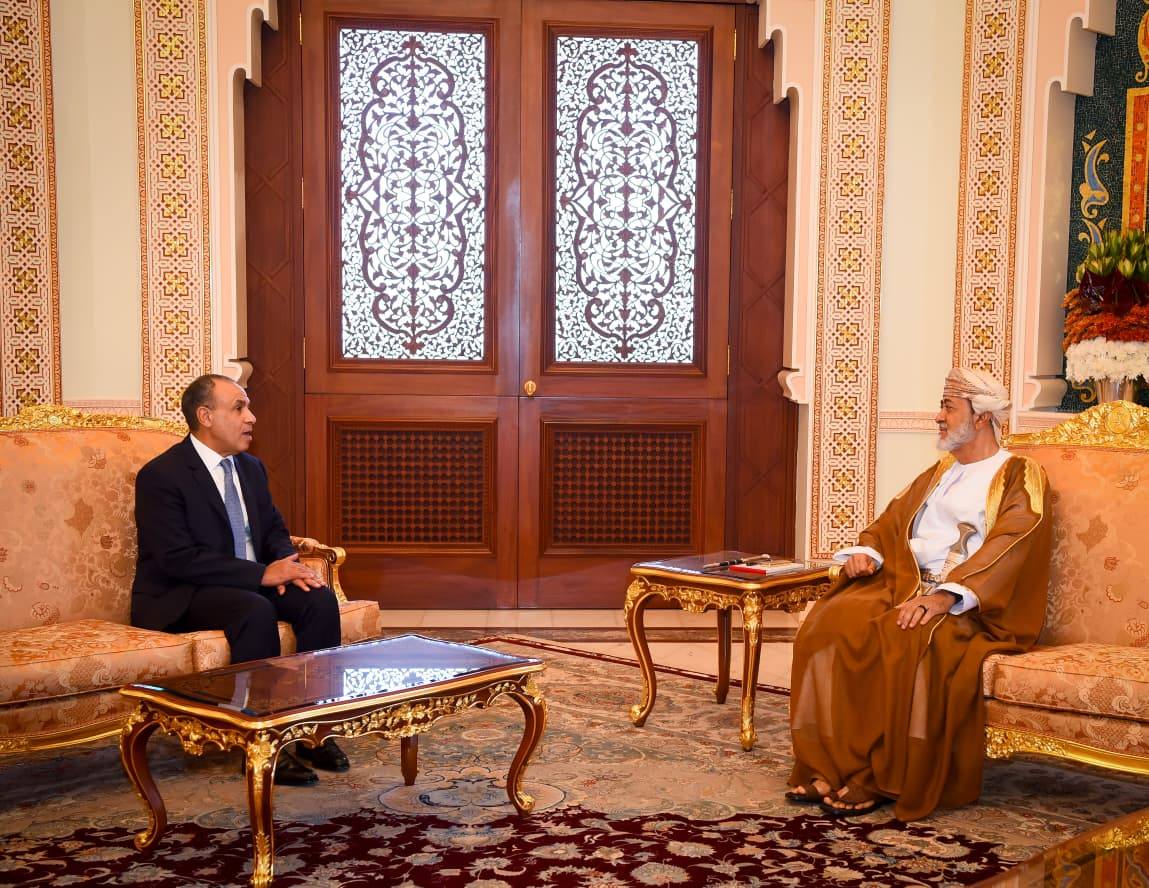 لقاء رسمي بين بدر عبد العاطي وسلطان عُمان لمناقشة التصعيد الإقليمي