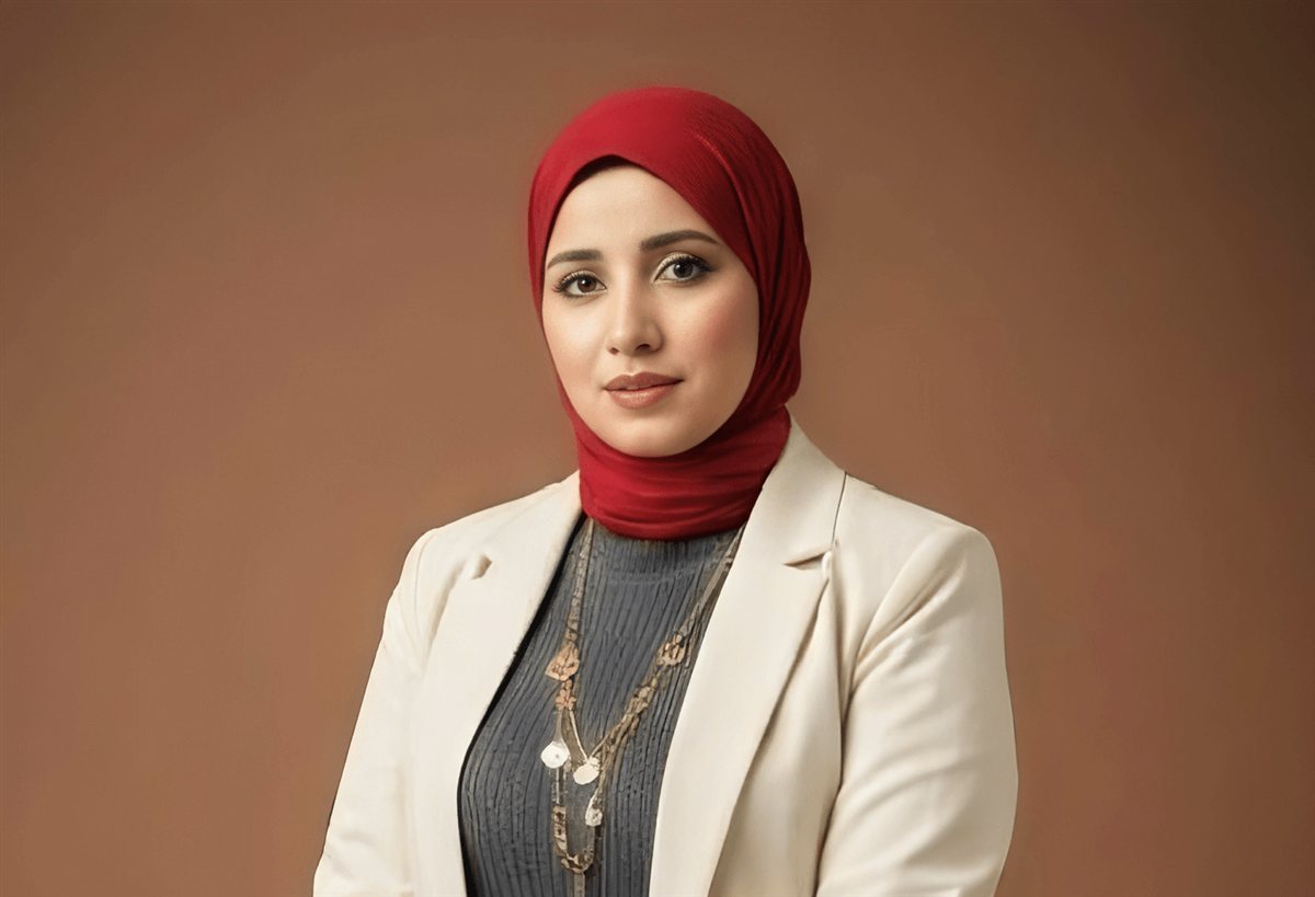 وفاء السرنجاوي تطالب بحل أزمة سيارات ذوي الهمم