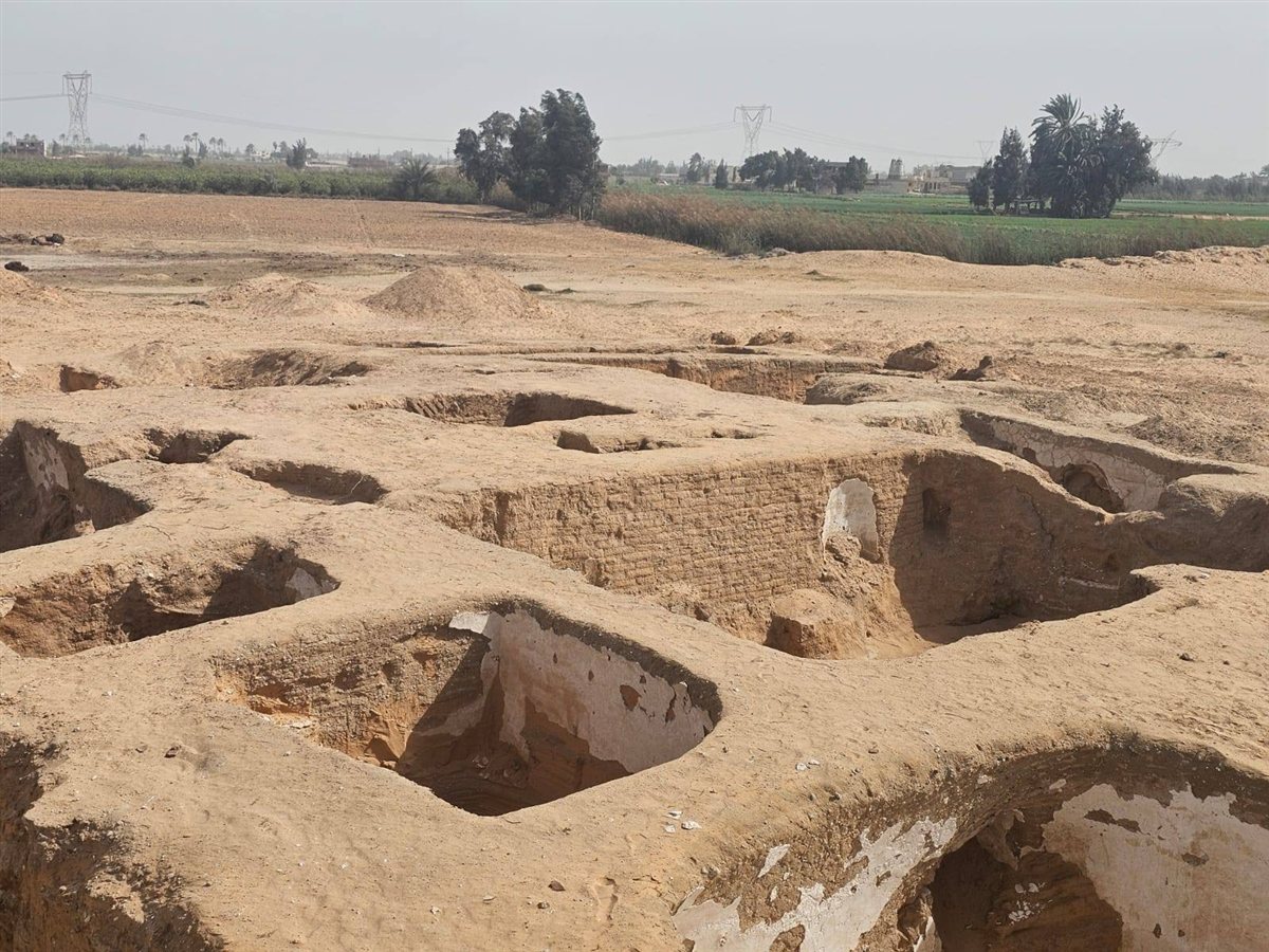بعثة المجلس الأعلى للآثار تكتشف مبنى أثري في القلايا بمحافظة البحيرة