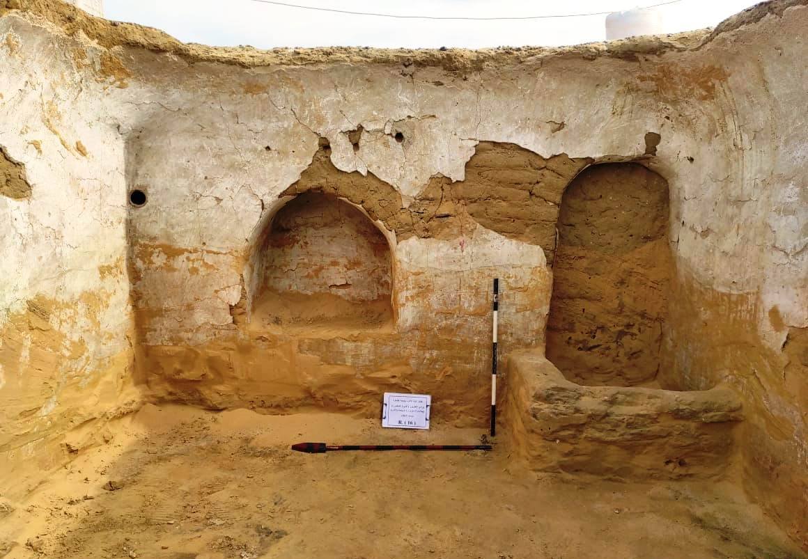 دير أثري في وادي النطرون يبرز نشأة الرهبنة المبكرة وتطور العمارة الديرية