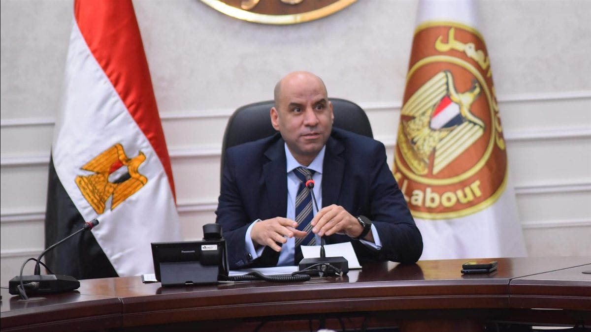 حسن رداد وزير العمل