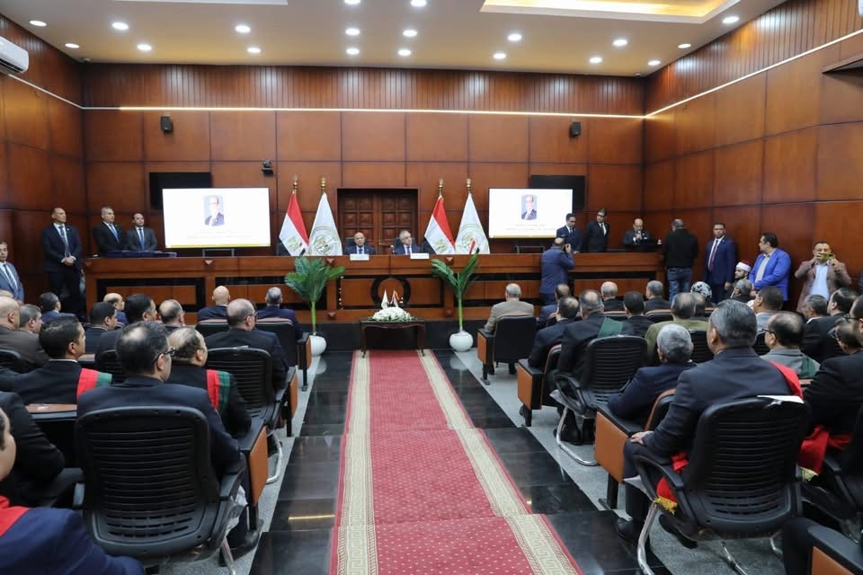 وزير العدل يعلن مبادرات لتطوير منظومة العدالة