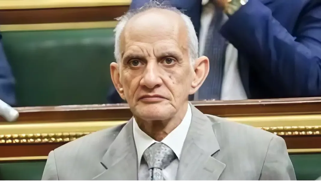 خالد خلف الله يطالب بإدراج الدفعات المستحقة كاملة