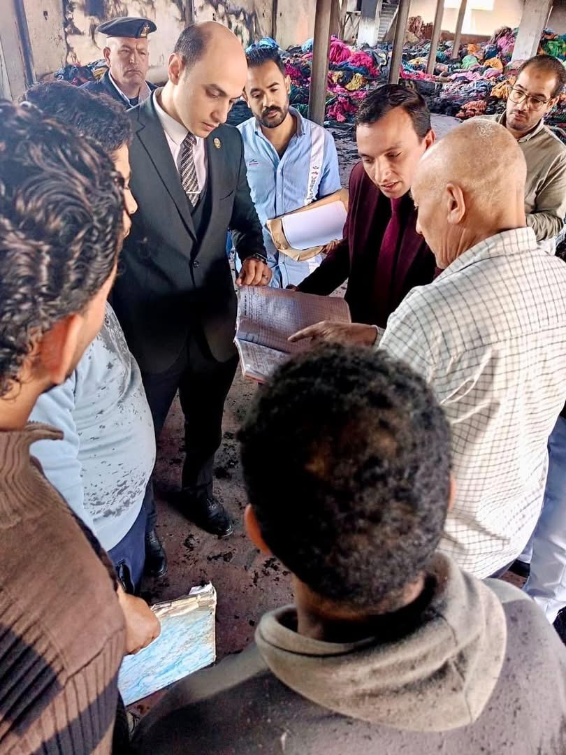 النيابة الإدارية تكشف مخالفة ترخيص بعد حريق المحلة
