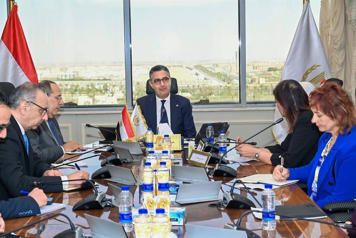 وزارة التموين تعزز التعاون مع برنامج الأغذية العالمي في الأمن الغذائي