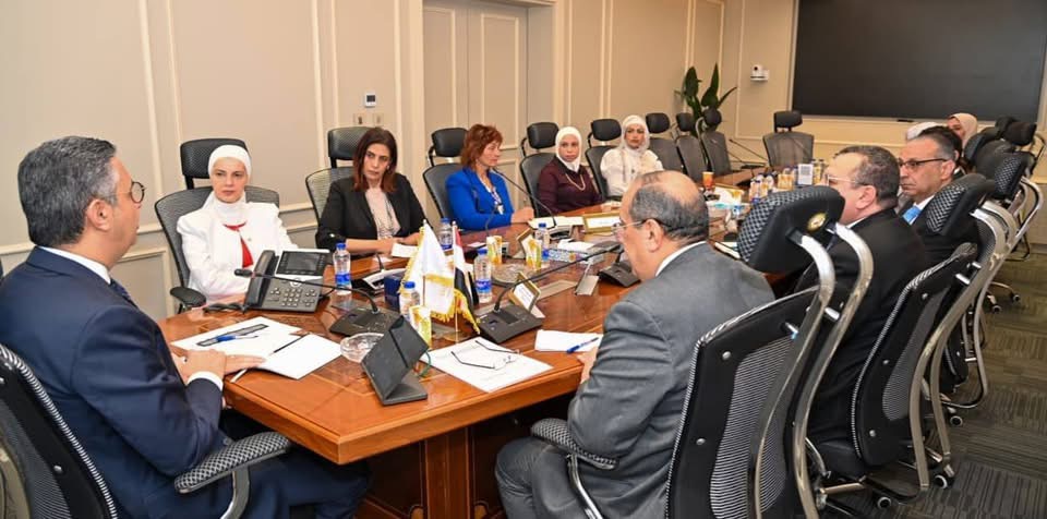 وزير التموين يبحث مع برنامج الأغذية العالمي دعم الأمن الغذائي