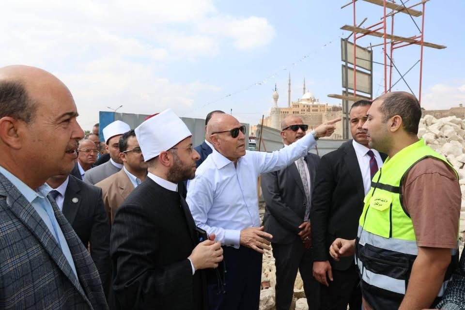وزير الأوقاف ومحافظ القاهرة يتابعان ترميم المساجد الأثرية بالقاهرة