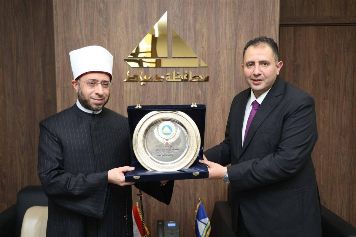 احتفالات العيد القومي الـ776