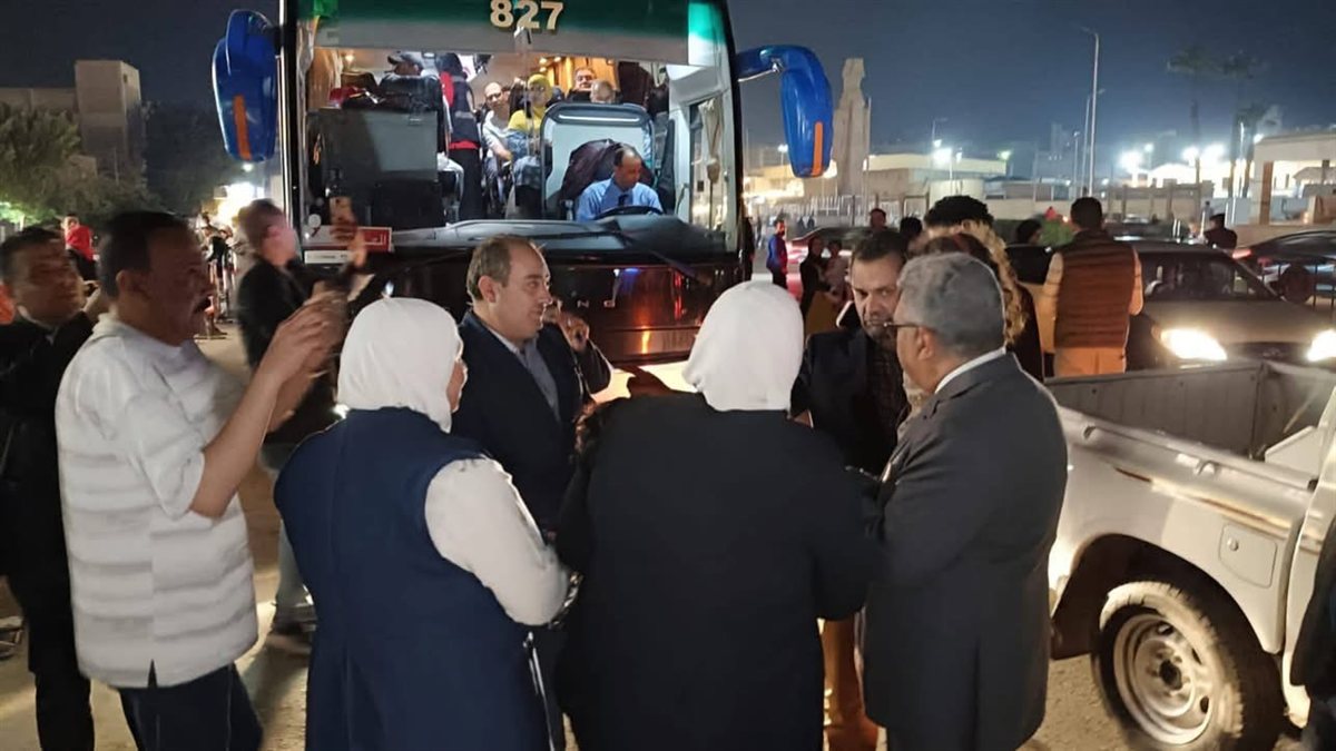 انطلاق الفوج الأول من حجاج الجمعيات الأهلية بالدقهلية إلى الأراضي المقدسة
