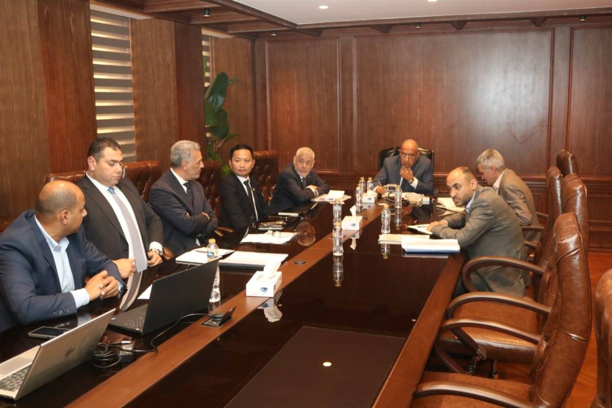 شركة AMEA POWER تدعم الطاقة الشمسية وطاقة الرياح