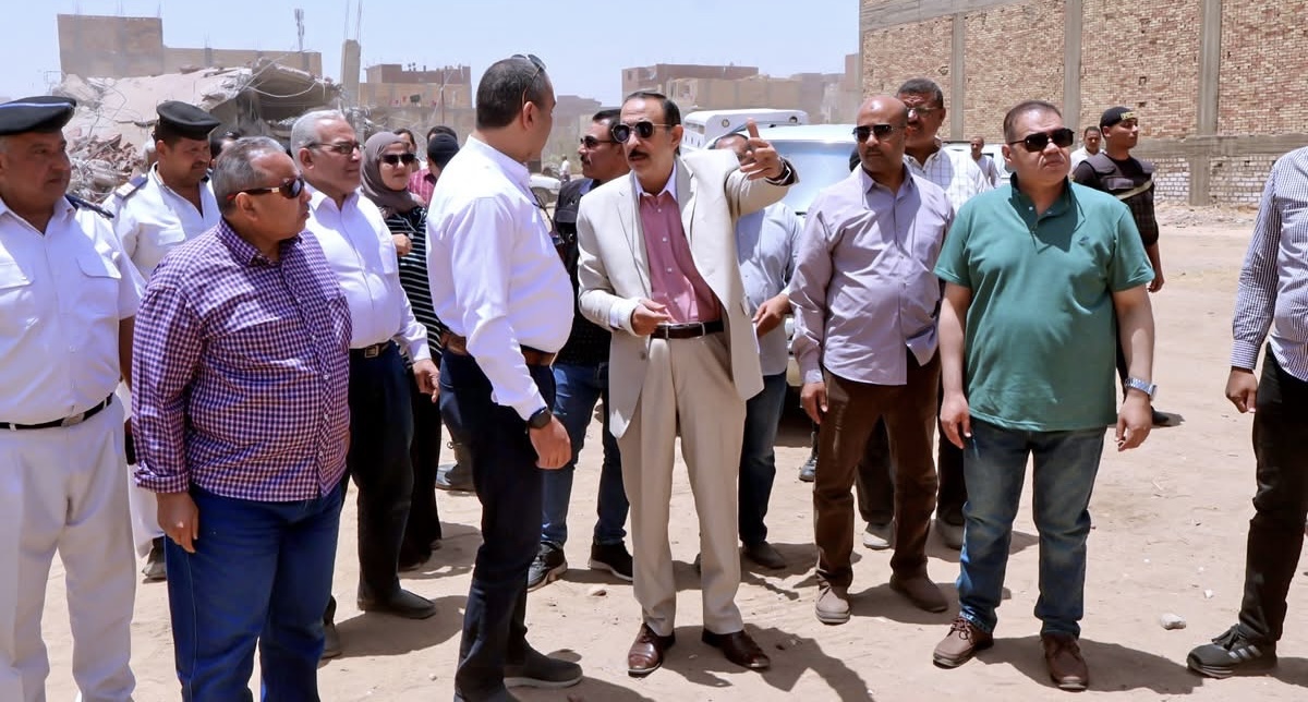 محافظ سوهاج ونائبه يقودان حملات إزالة بجرجا والمراغة ضمن الموجة 29