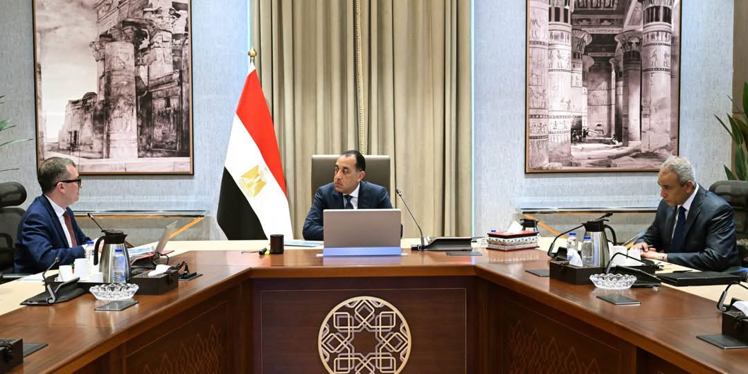 مدبولي يتابع خطة التنمية 2025/2026 وحوكمة الاستثمارات العامة