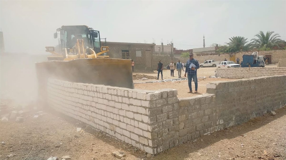 إزالة 91 حالة تعدٍ واسترداد 49 فدانًا ضمن الموجة 29 بأسيوط
