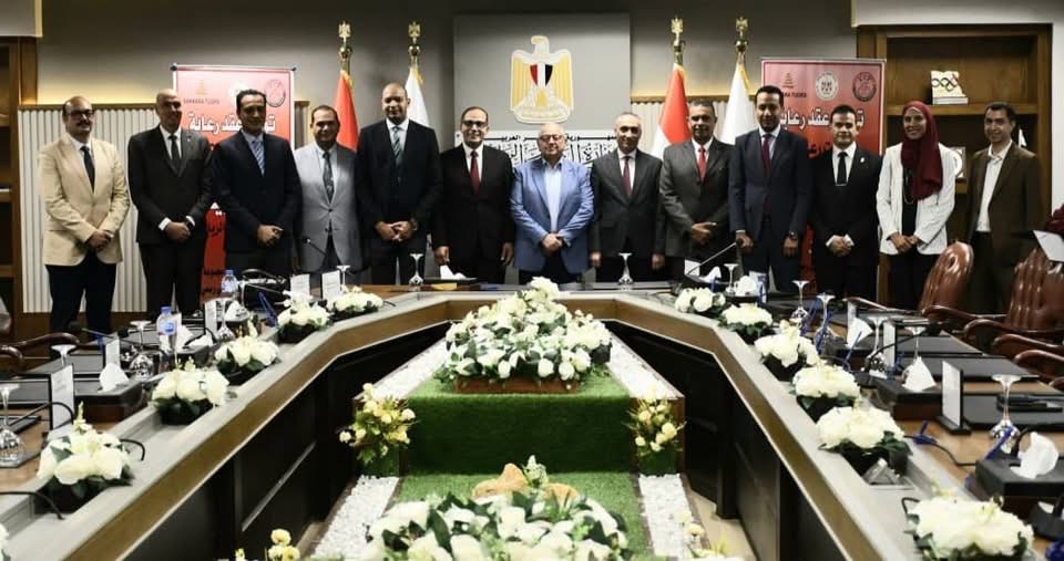 توقيع بروتوكول رعاية بين الاتحاد المصري للدراجات وشركة سقارة للسياحة