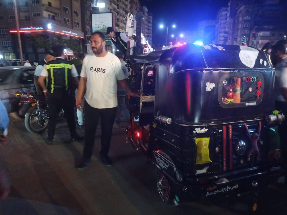 التحفظ على 2 توك توك ودراجة نارية بحملة لضبط أجهزة الصوت بالمنصورة