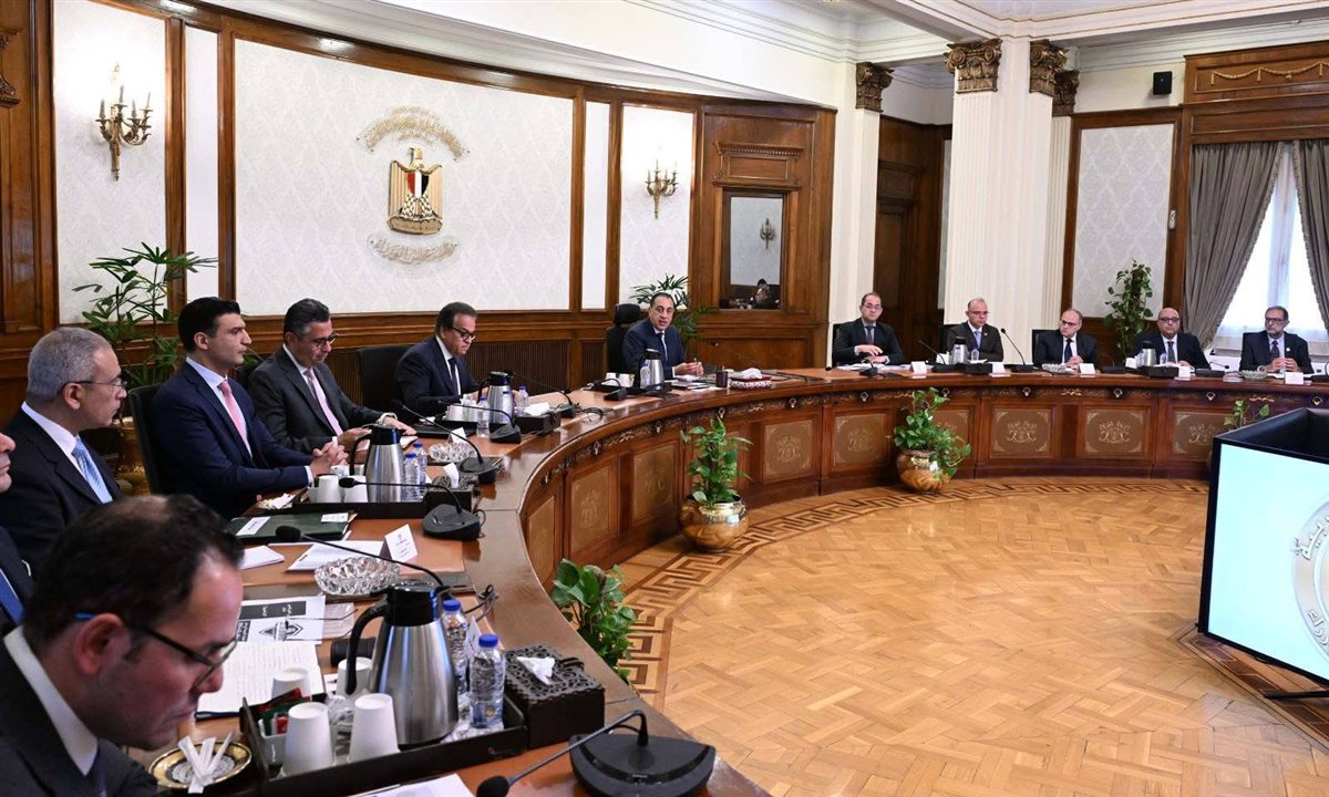 مدبولي يتابع تعديلات قانون التأمين الصحي الشامل
