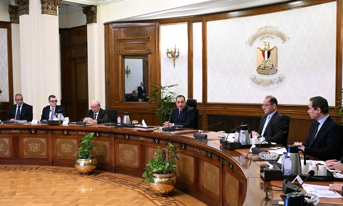 مدبولي يكلف الحكومة بتسوية مديونيات الهيئة الوطنية للإعلام