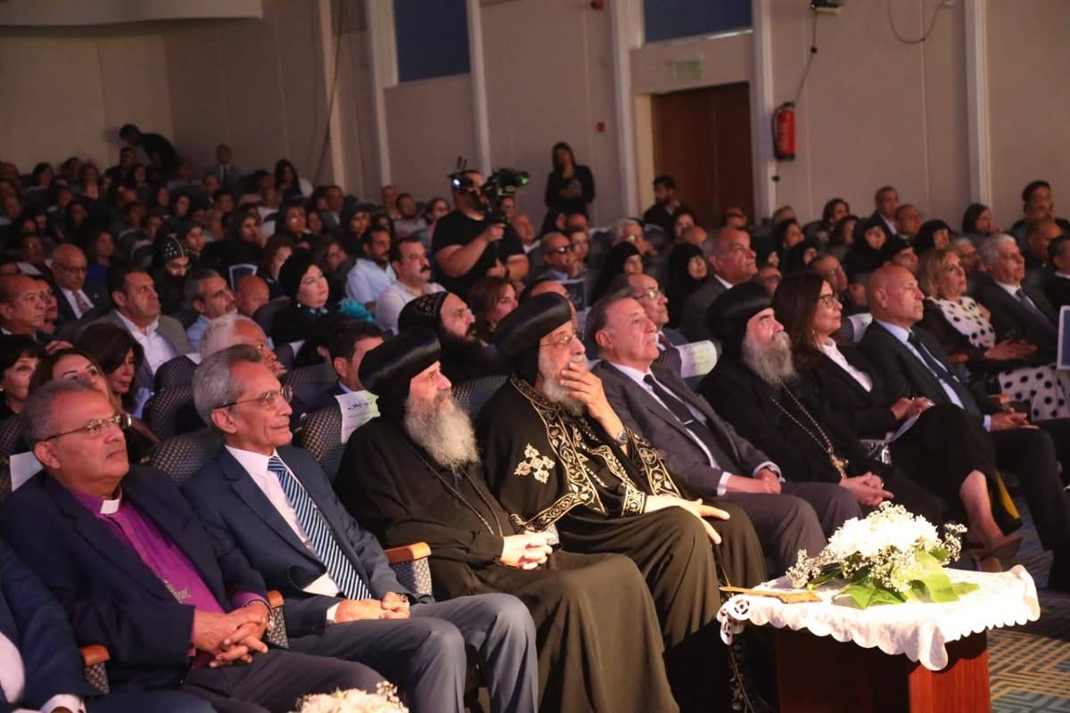 محافظ القاهرة يشهد احتفالية عيد دخول السيد المسيح أرض مصر