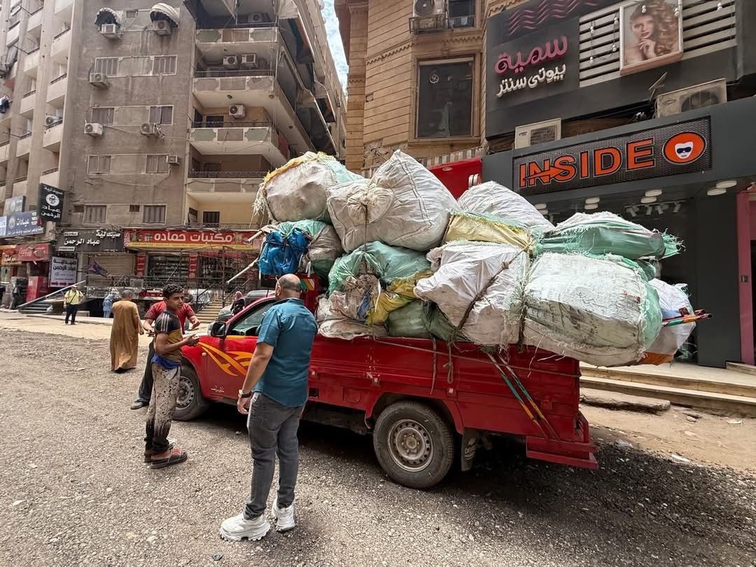 ضبط 6 سيارات و44 عربة كارو و39 تروسيكل للنباشين في الهرم وفيصل