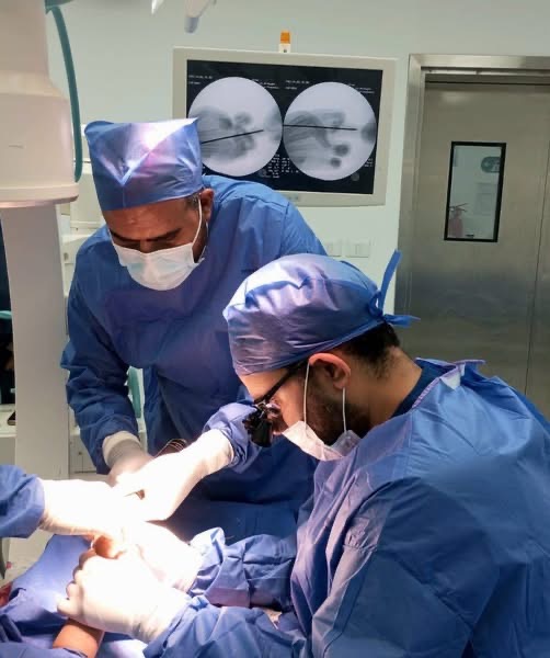 نجاح 7 عمليات دقيقة لتشوهات عظام الأطفال بمستشفى دراو
