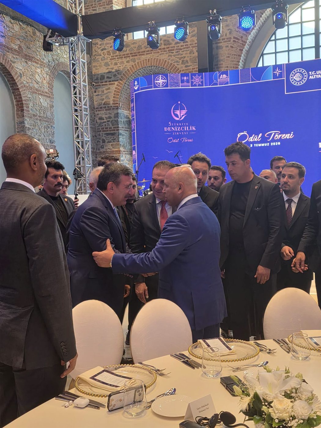 مصر وتركيا تبحثان تعزيز التعاون في النقل واللوجستيات