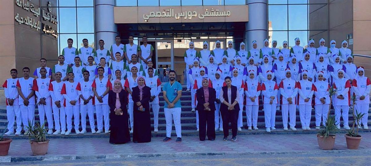 دور الطلاب في خدمة المجتمع