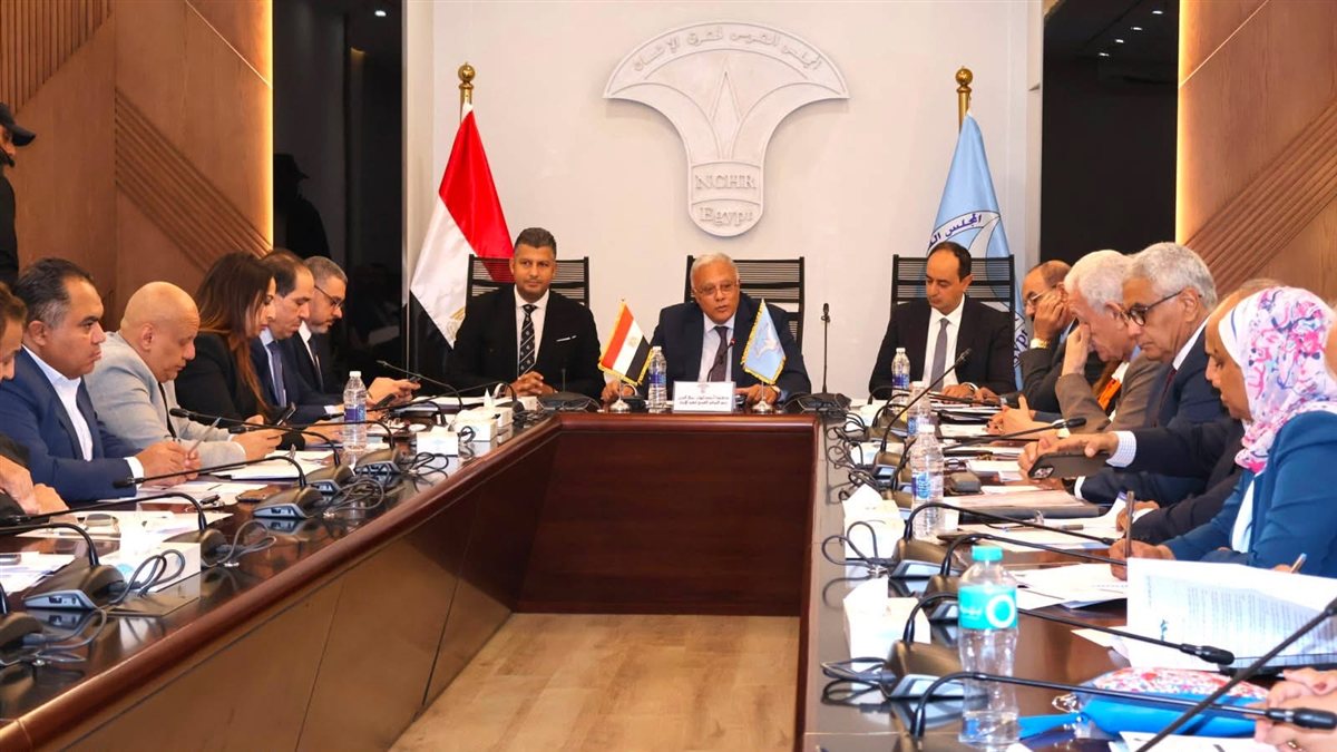 المجلس يناقش آثار قانون 73 على إنهاء الخدمة