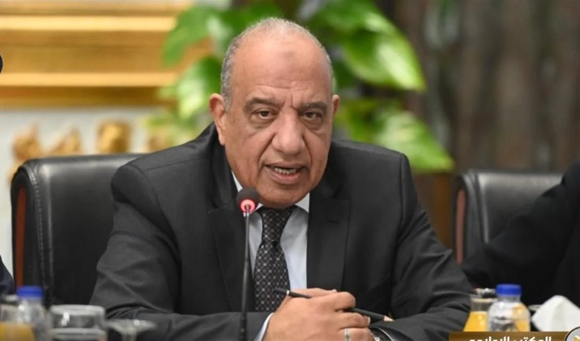 الدكتور محمود عصمت