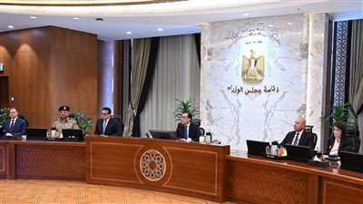 رئيس الوزراء: إعطاء دفعة قوية فى الفترة المقبلة لملفات التعليم والصحة والصناعة