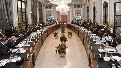 الحرية المصري: دراسة برنامج الحكومة يأتي في إطار تحسين الأوضاع المعيشية والاقتصادية