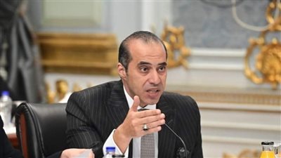 وزير الشئون النيابية: تعاون وتنسيق الوزارات مع بعضها البعض أمر إيجابي